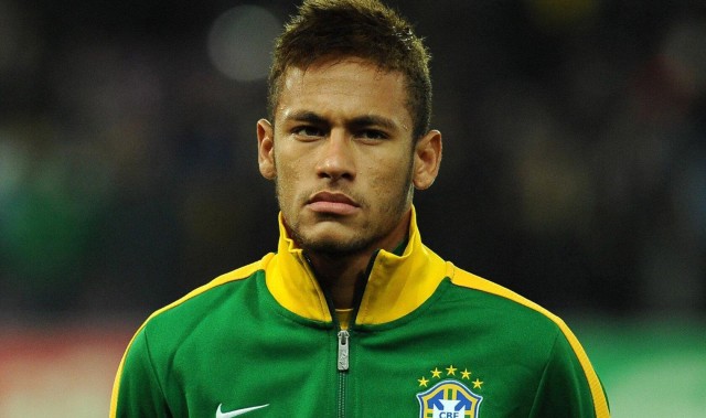 okooo 澳客网：蓝色信仰永不落幕！申花清洁袋寄语震撼中超，球迷泪目，这就是我们的精神图腾