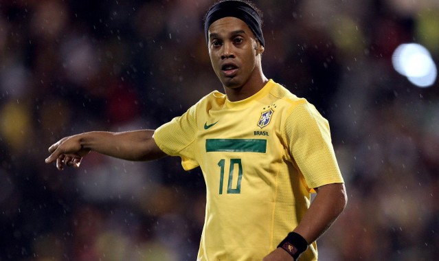 【澳客网官网】世俱杯全球投票热潮席卷，1/8决赛明日引爆绿茵战场，晋级球队豪揽1312.5万美元巨奖！