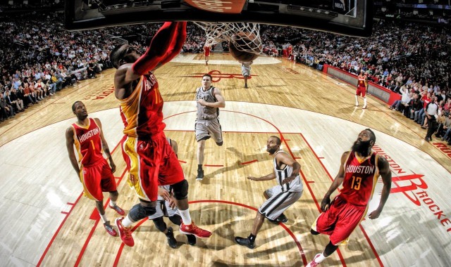 okooo 澳客网_贝林厄姆社交媒体发声，小组头名出线，球队达成首个里程碑，剑指更高荣耀