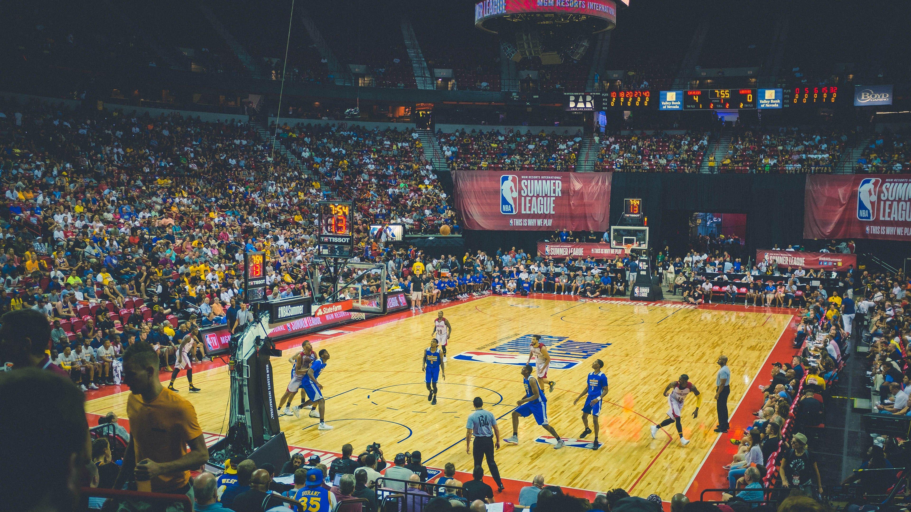 可惜空砍！多特单场5三分4抢断创历史，总决赛仅他与莱昂纳德达成神迹